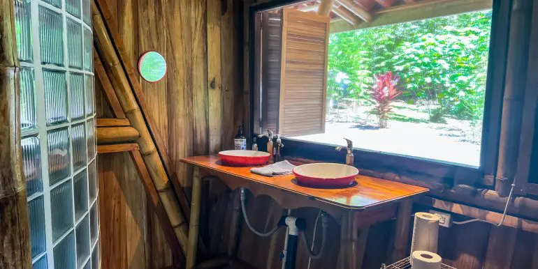 Homes for sale in Cahuita Costa Rica