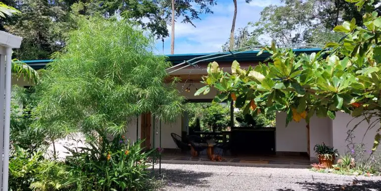 Puerto Viejo Modern Home 3/3.5