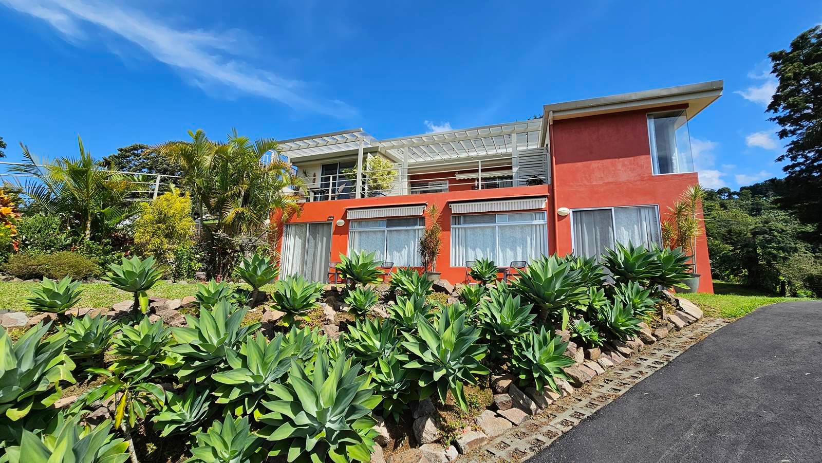 CommercialHomesHotel - B&B for sale in Grecia Costa Rica