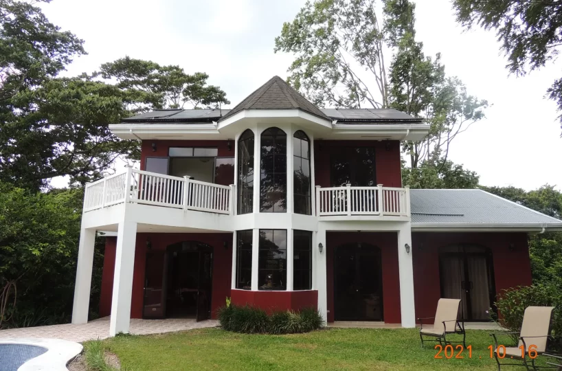 Homes for sale in Nuevo Arenal Costa Rica