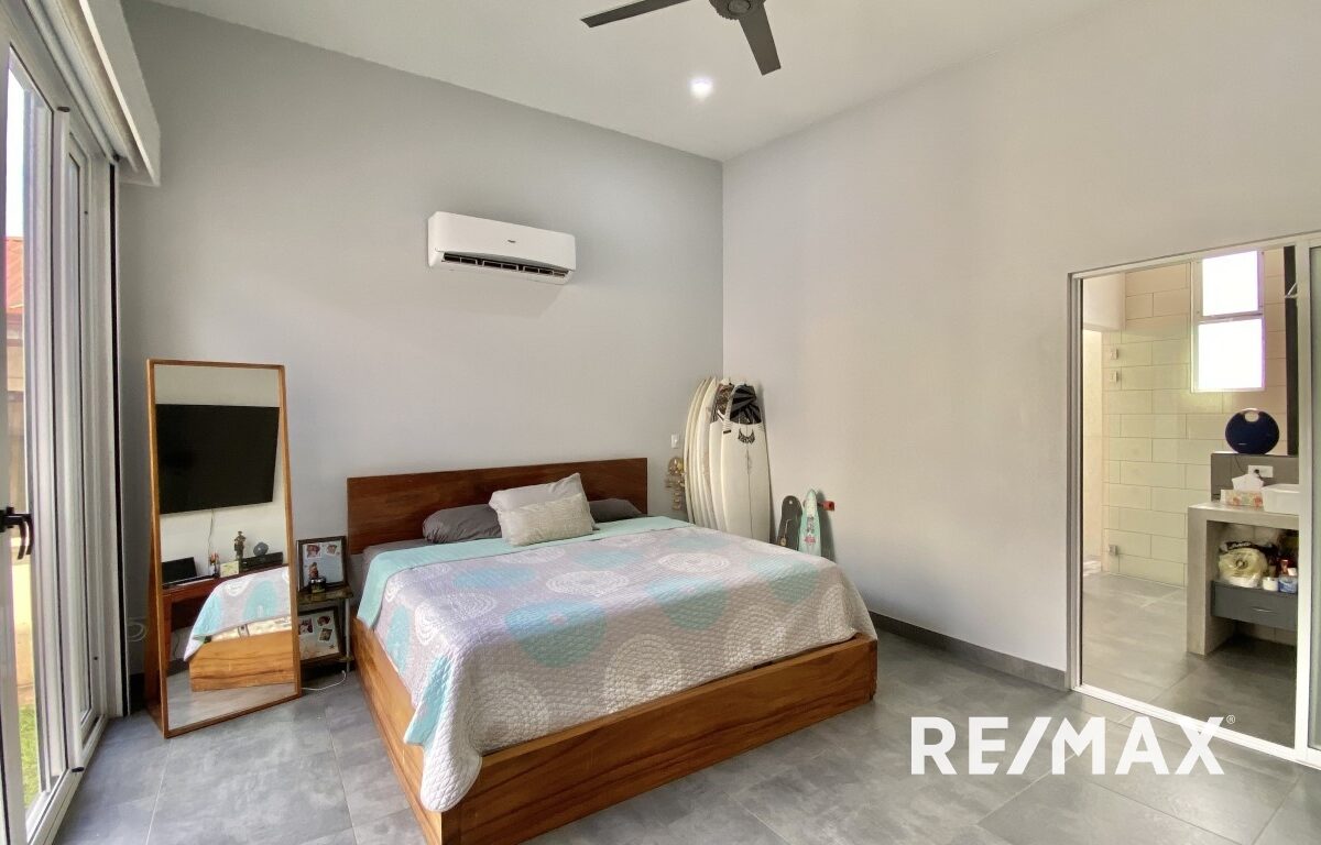 Homes for sale in Hermosa Beach Costa Rica