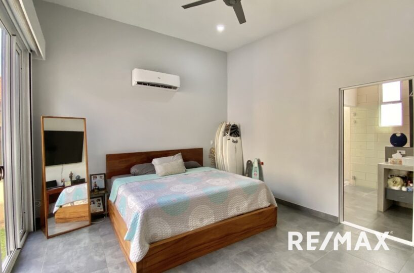 Homes for sale in Hermosa Beach Costa Rica