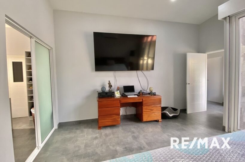 Homes for sale in Hermosa Beach Costa Rica