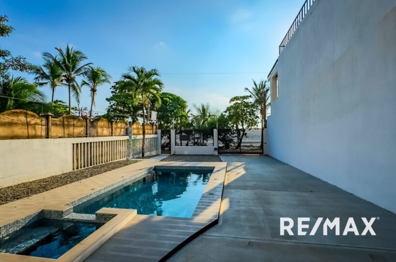 Homes for sale in Jaco Beach Costa Rica