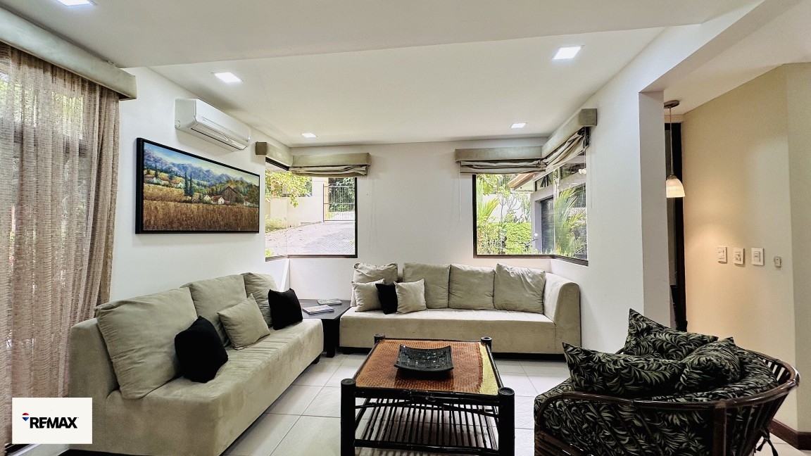 Homes for sale in Tarcoles Costa Rica