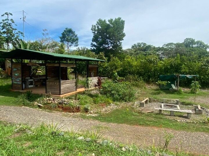 Hotel - B&B for sale in Parrita Costa Rica