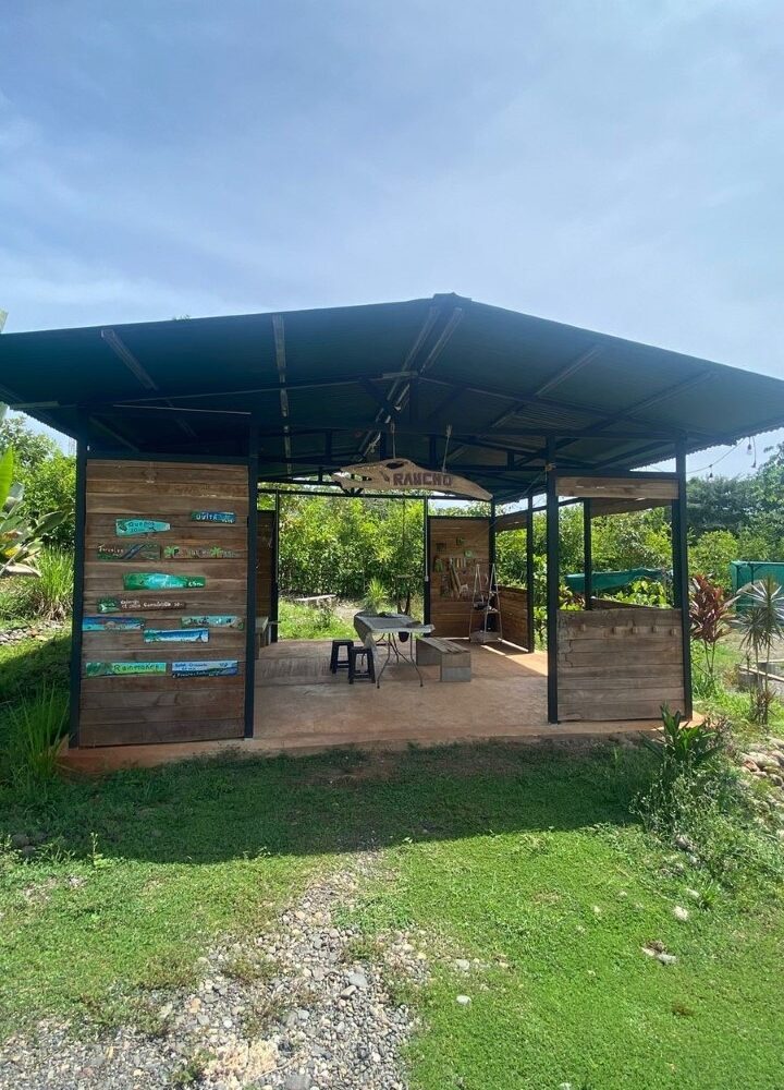 Hotel - B&B for sale in Parrita Costa Rica