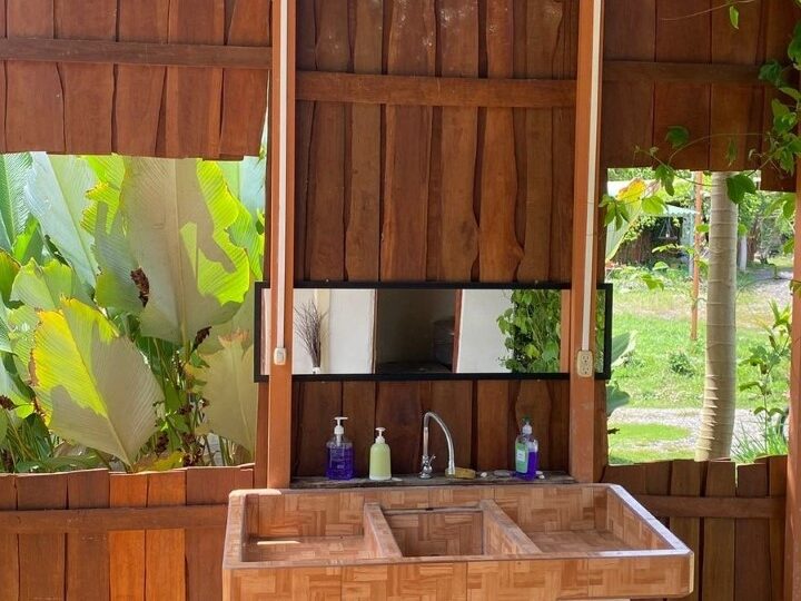 Hotel - B&B for sale in Parrita Costa Rica