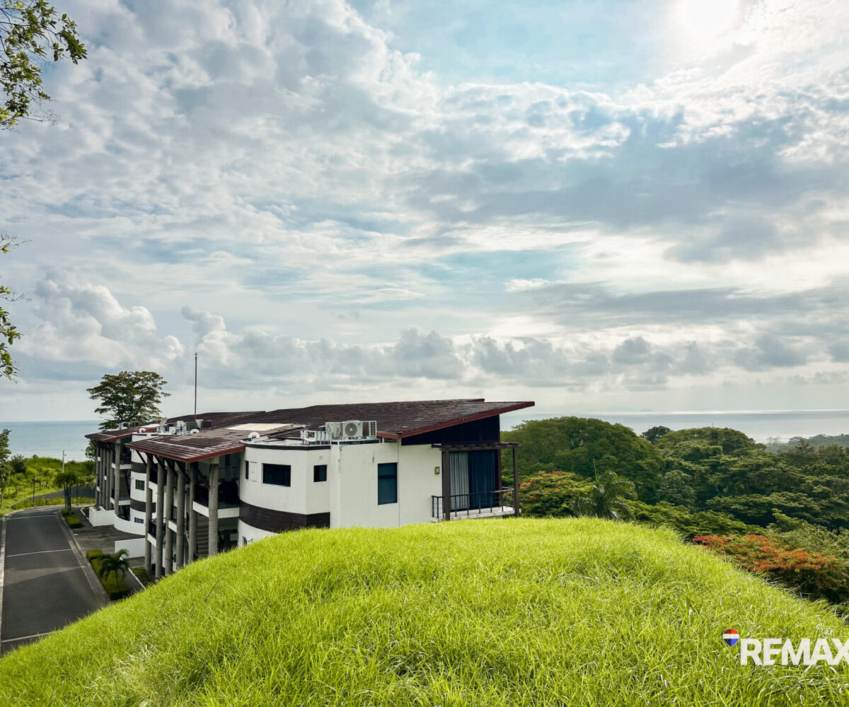 Condos for sale in Tarcoles Costa Rica