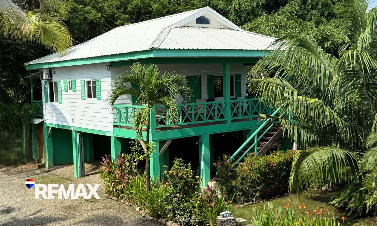 Homes for sale in Hermosa Beach Costa Rica