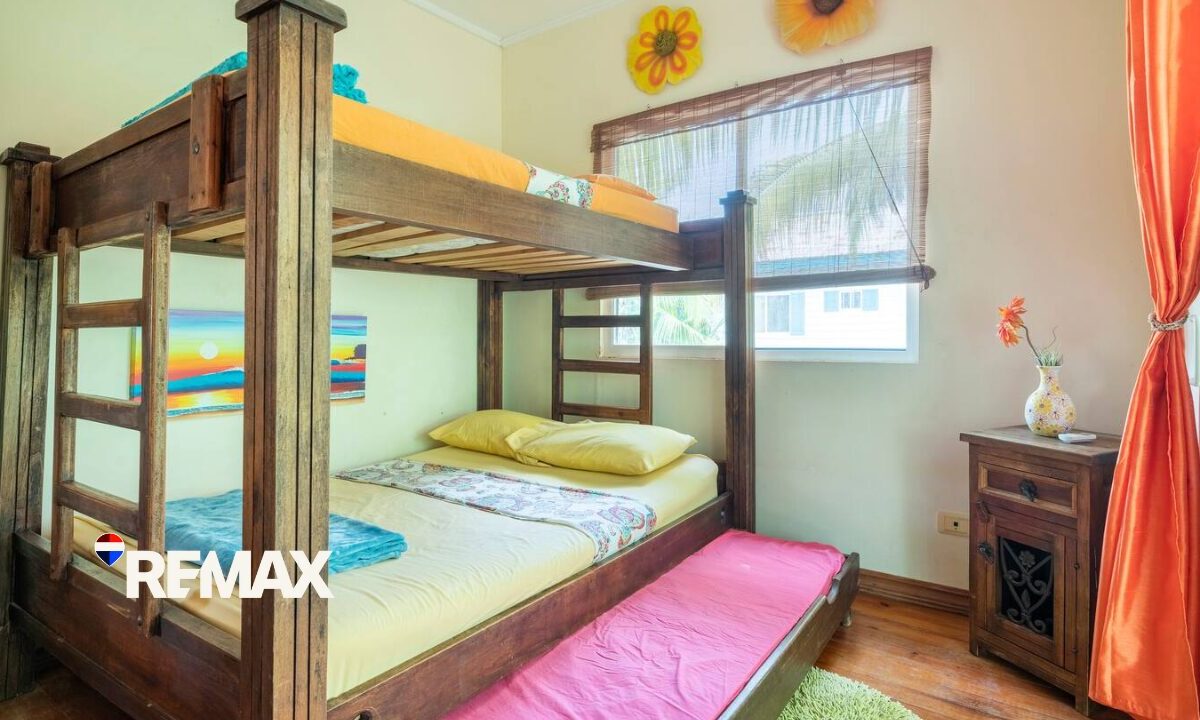 Homes for sale in Hermosa Beach Costa Rica