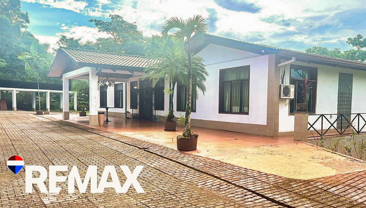 CommercialHotel - B&B for sale in ParritaPuriscal Costa Rica