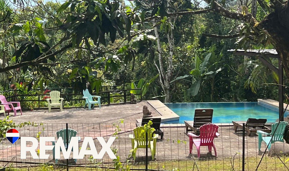 CommercialHotel - B&B for sale in ParritaPuriscal Costa Rica