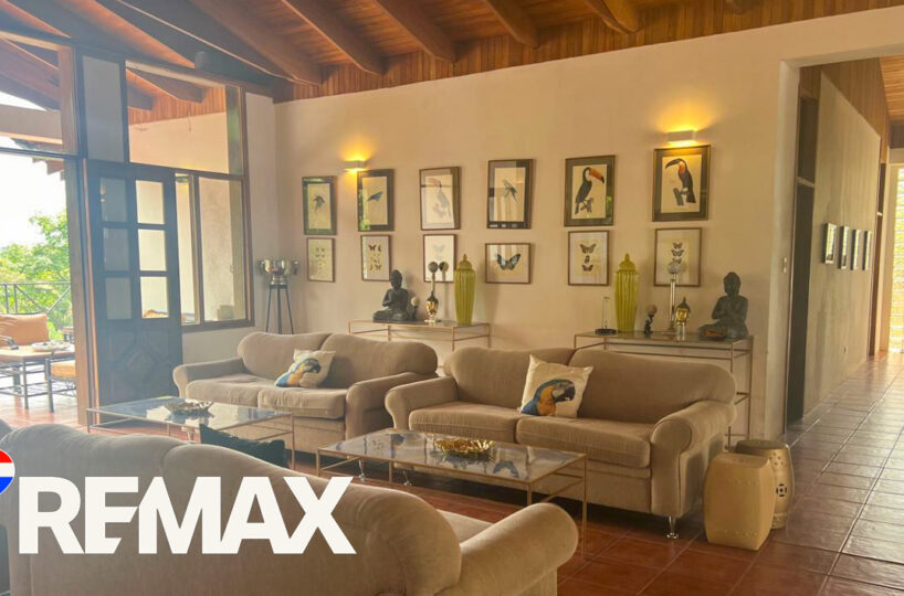 CommercialHotel - B&B for sale in ParritaPuriscal Costa Rica