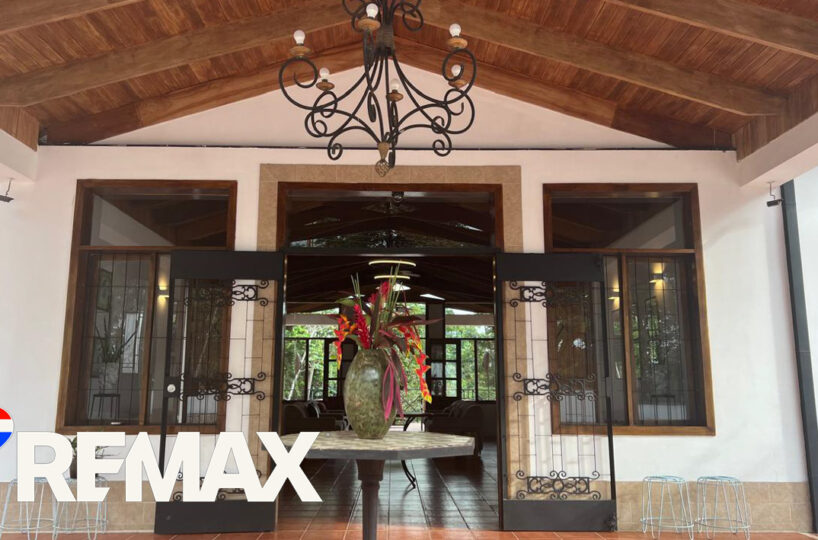 CommercialHotel - B&B for sale in ParritaPuriscal Costa Rica