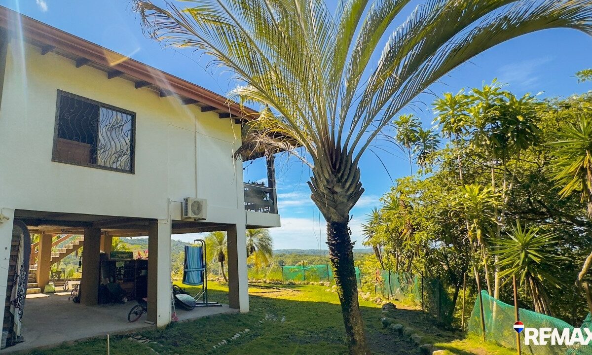 Homes for sale in Hermosa Beach Costa Rica
