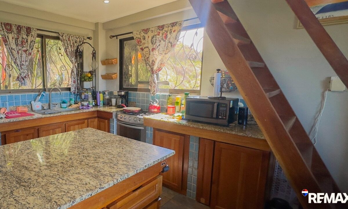 Homes for sale in Hermosa Beach Costa Rica