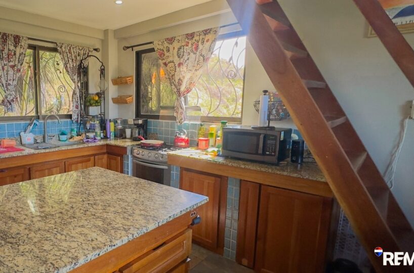 Homes for sale in Hermosa Beach Costa Rica