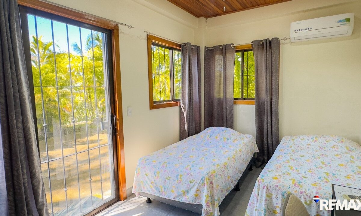 Homes for sale in Hermosa Beach Costa Rica