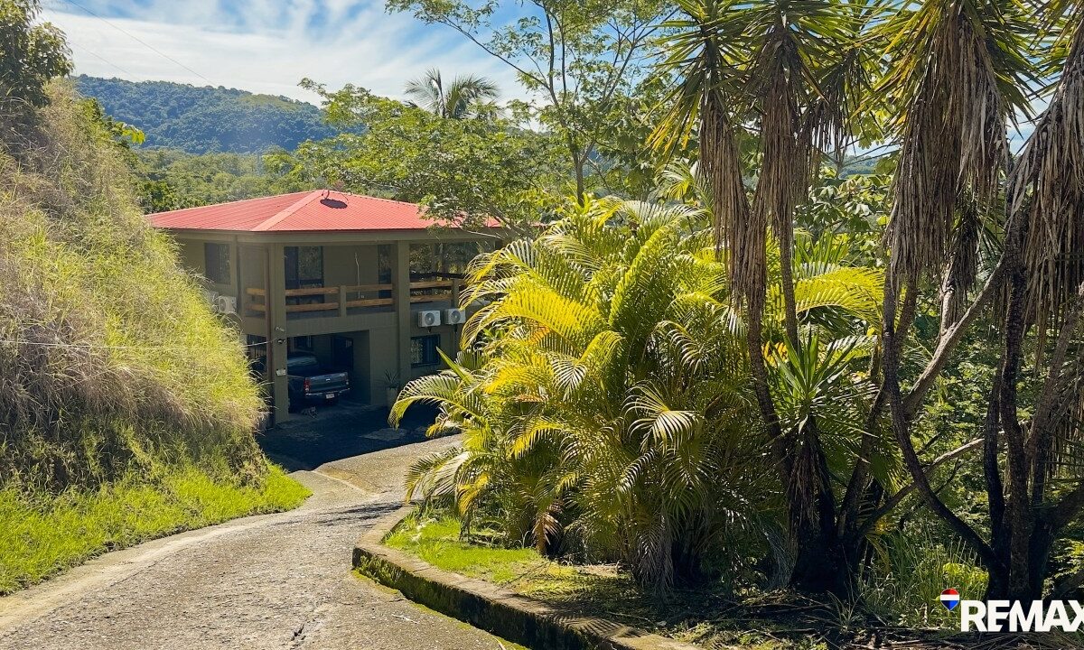 Homes for sale in Hermosa Beach Costa Rica