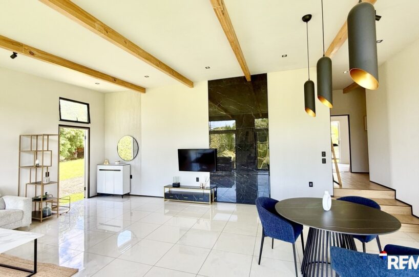 Homes for sale in Parrita Costa Rica