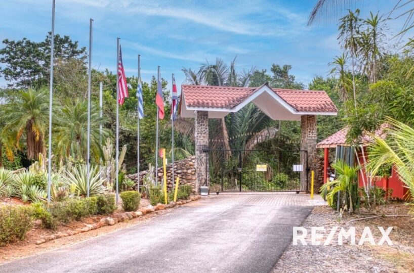 Homes for sale in Parrita Costa Rica