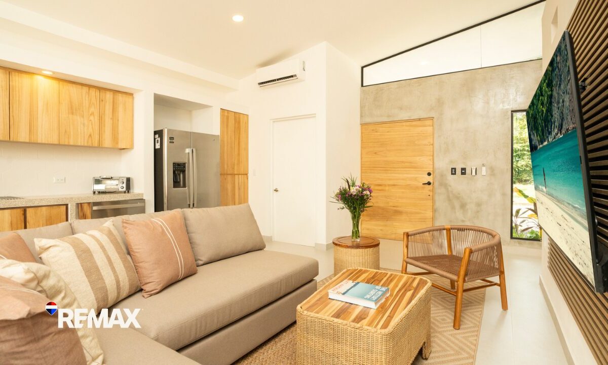 CondosHomes for sale in Hermosa Beach Costa Rica