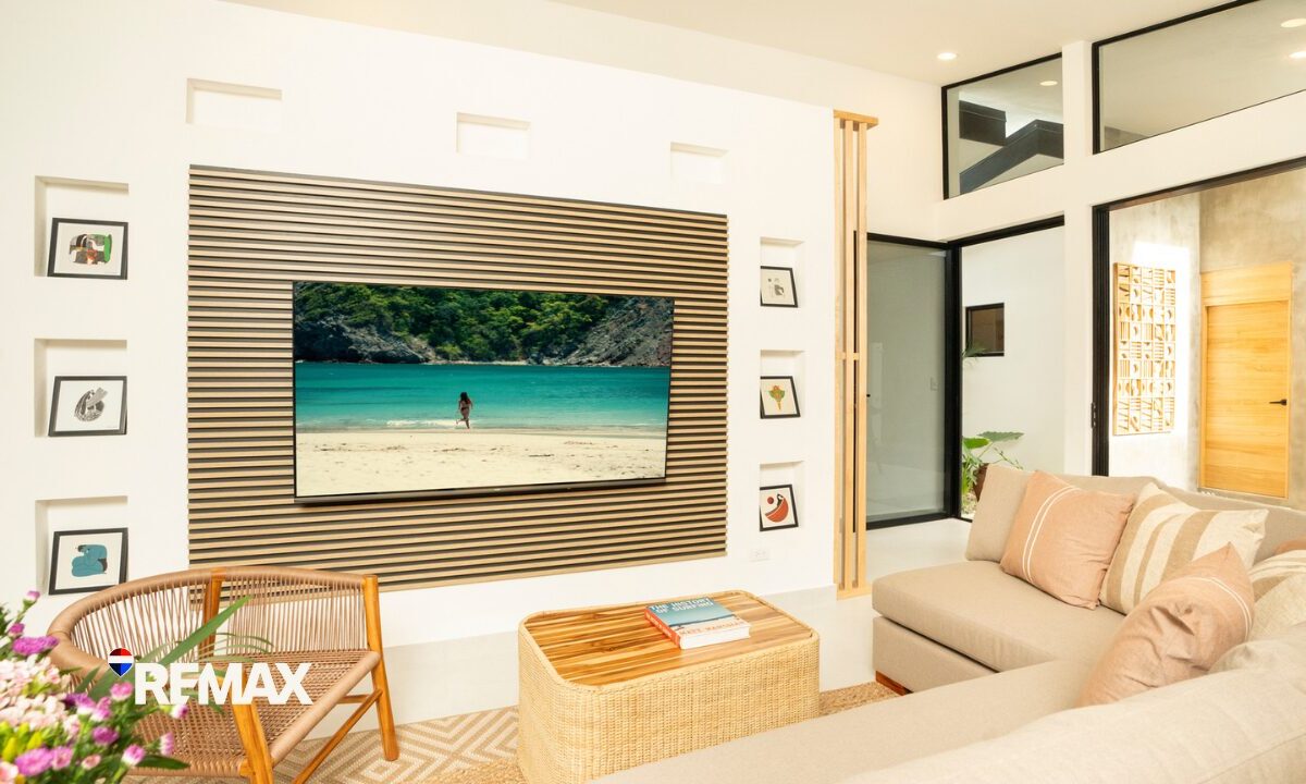 CondosHomes for sale in Hermosa Beach Costa Rica