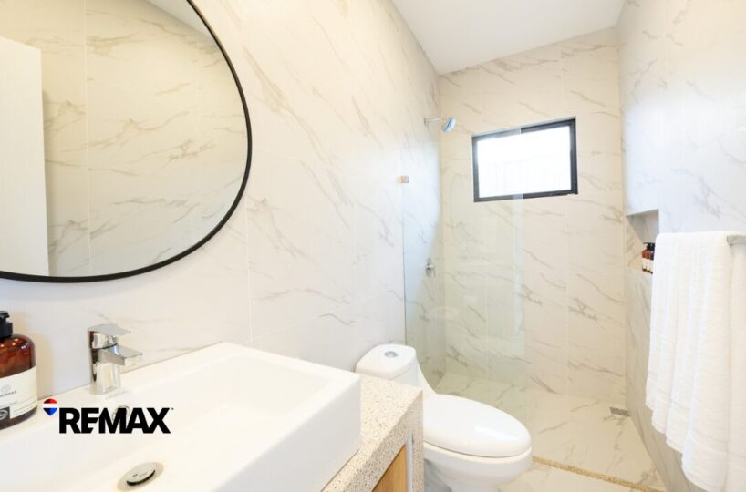 CondosHomes for sale in Hermosa Beach Costa Rica