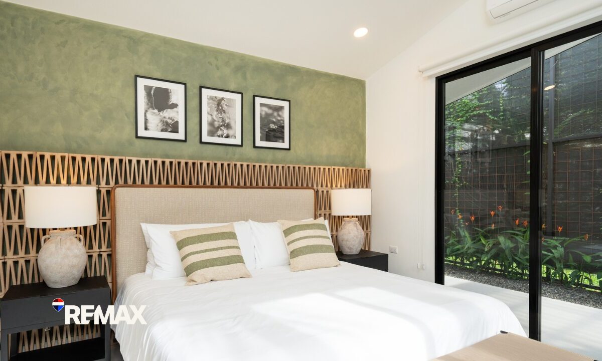 CondosHomes for sale in Hermosa Beach Costa Rica