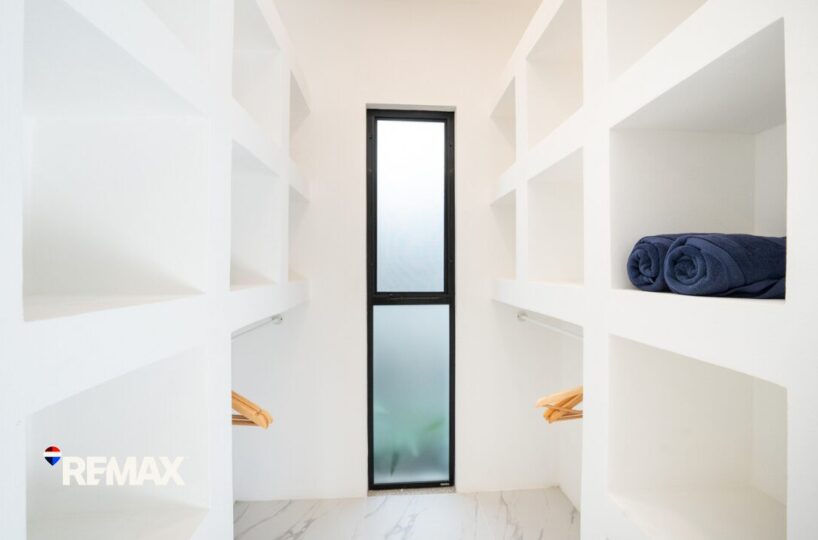 CondosHomes for sale in Hermosa Beach Costa Rica