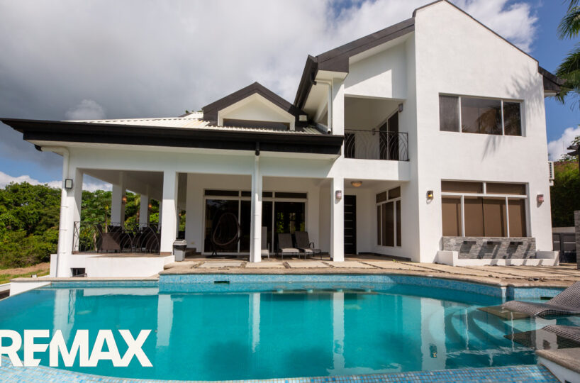 Homes for sale in Esterillos Costa Rica