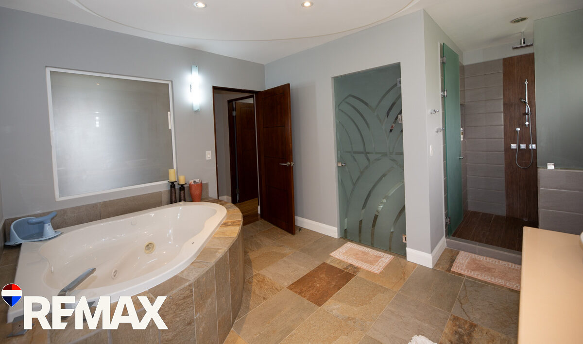 Homes for sale in Esterillos Costa Rica