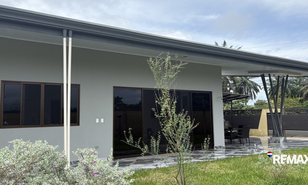 Homes for sale in Parrita Costa Rica