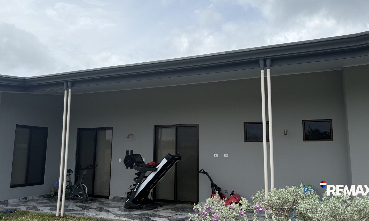 Homes for sale in Parrita Costa Rica