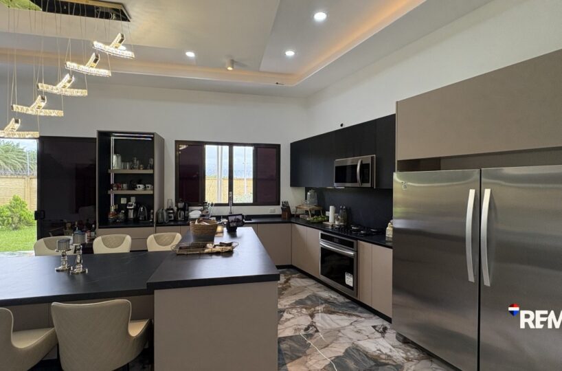 Homes for sale in Parrita Costa Rica