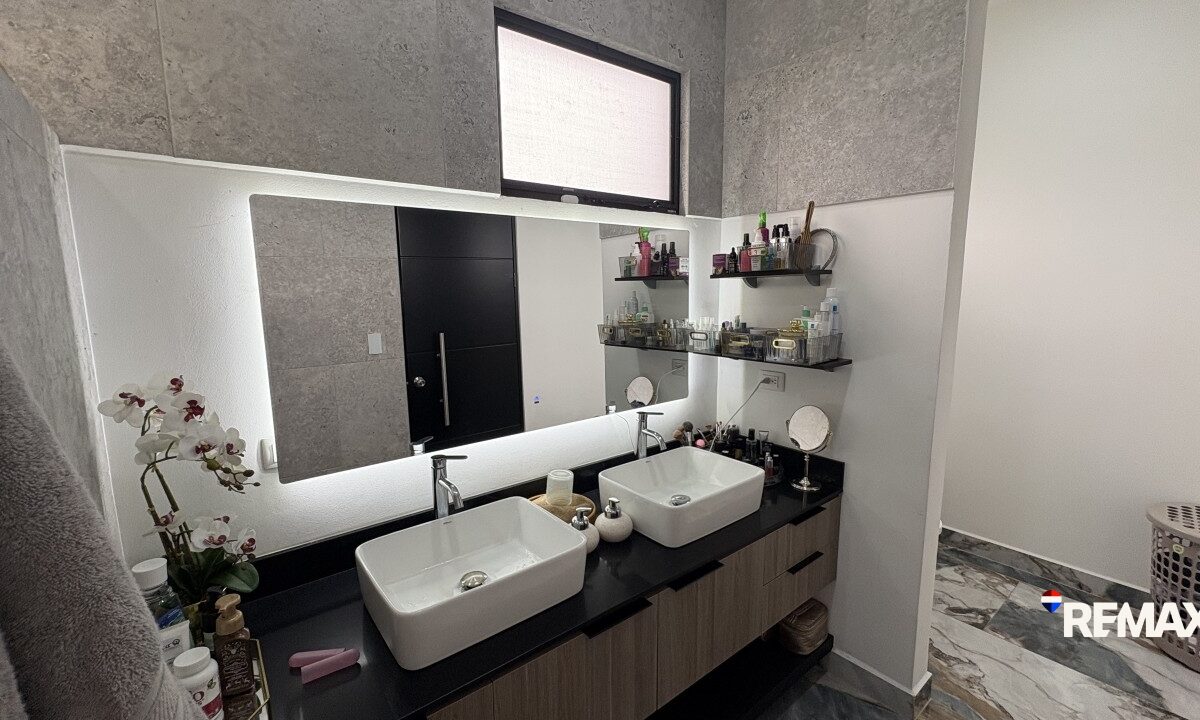 Homes for sale in Parrita Costa Rica