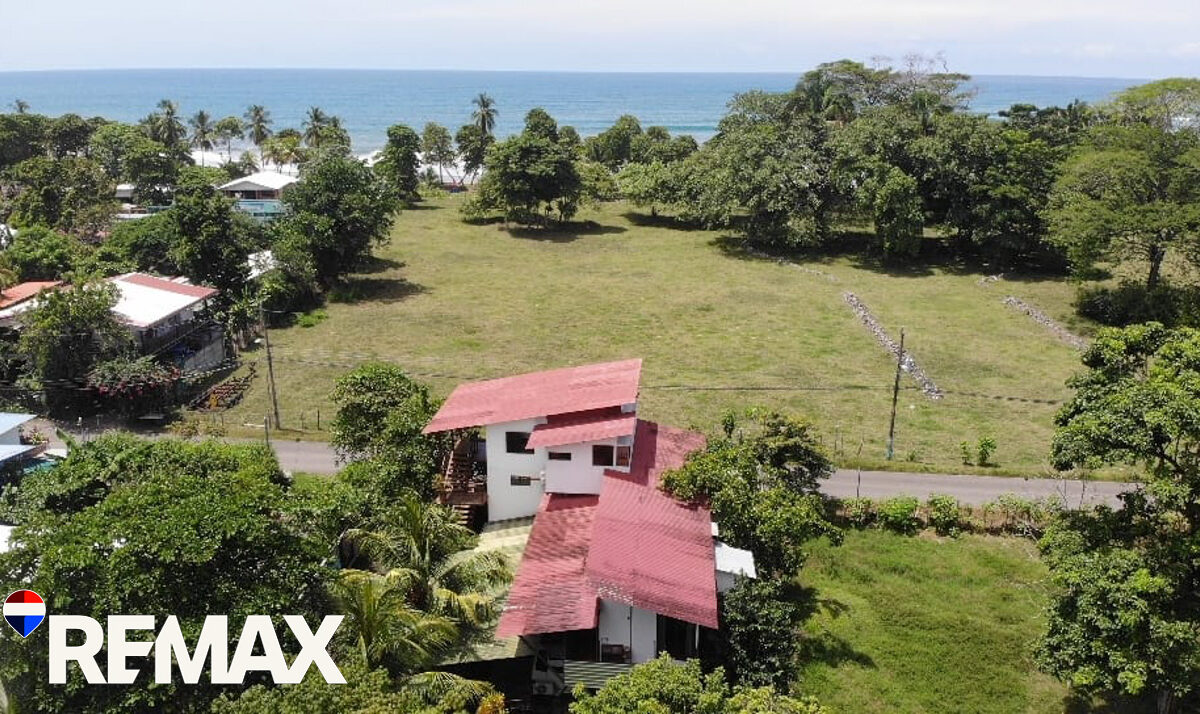 CommercialHotel - B&B for sale in Esterillos Costa Rica