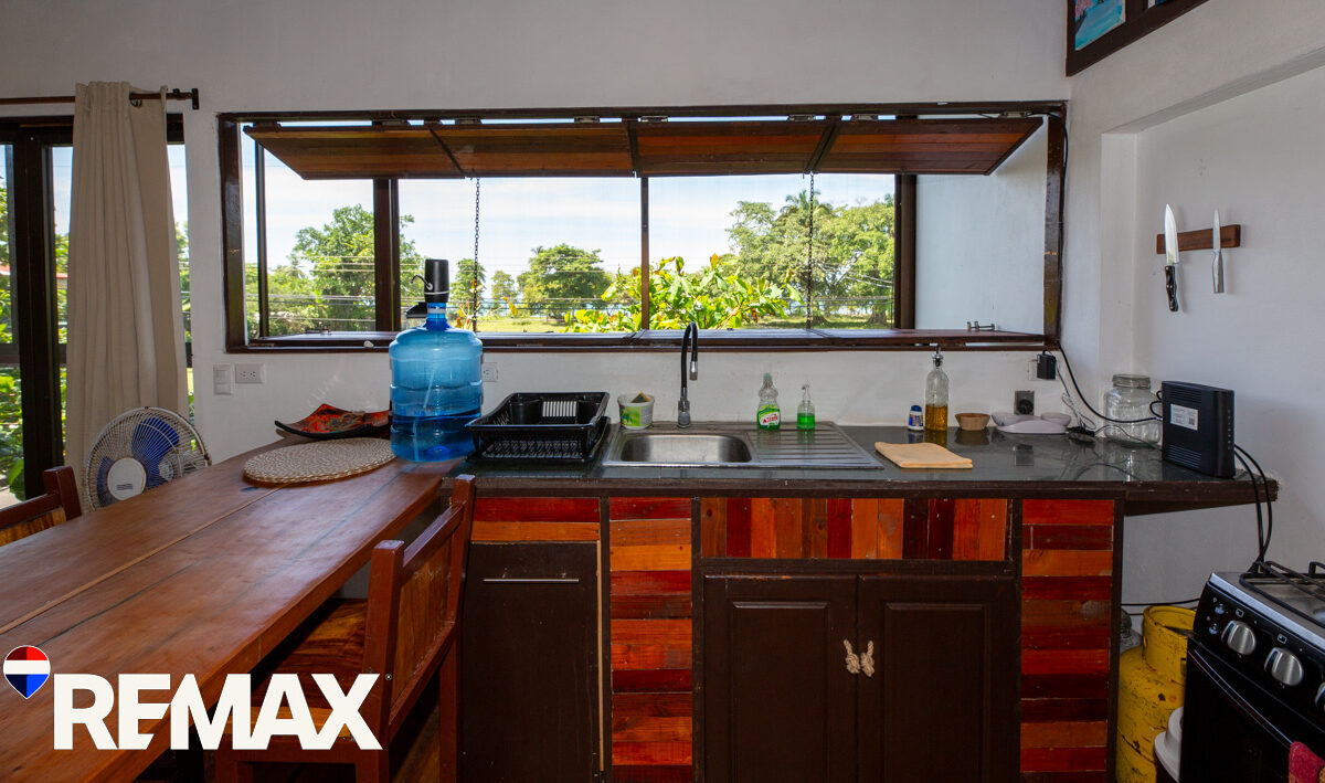 CommercialHotel - B&B for sale in Esterillos Costa Rica