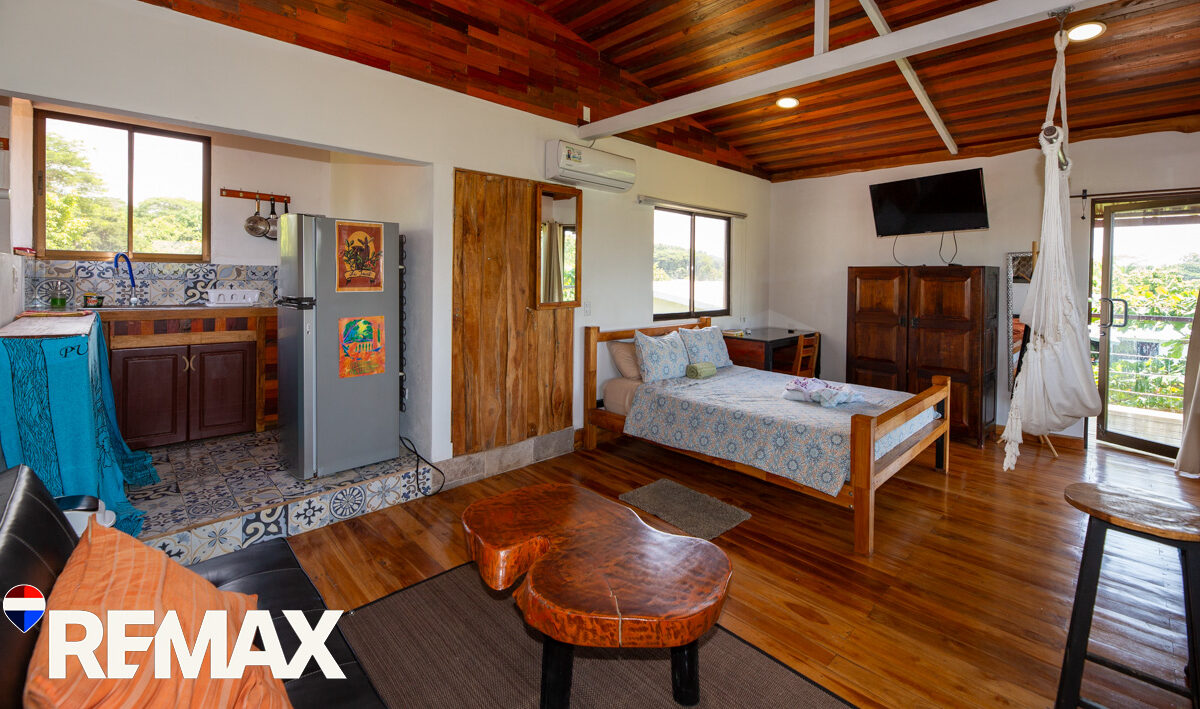 CommercialHotel - B&B for sale in Esterillos Costa Rica