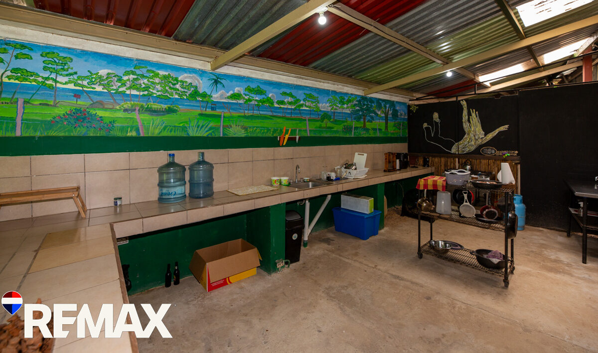 CommercialHotel - B&B for sale in Esterillos Costa Rica