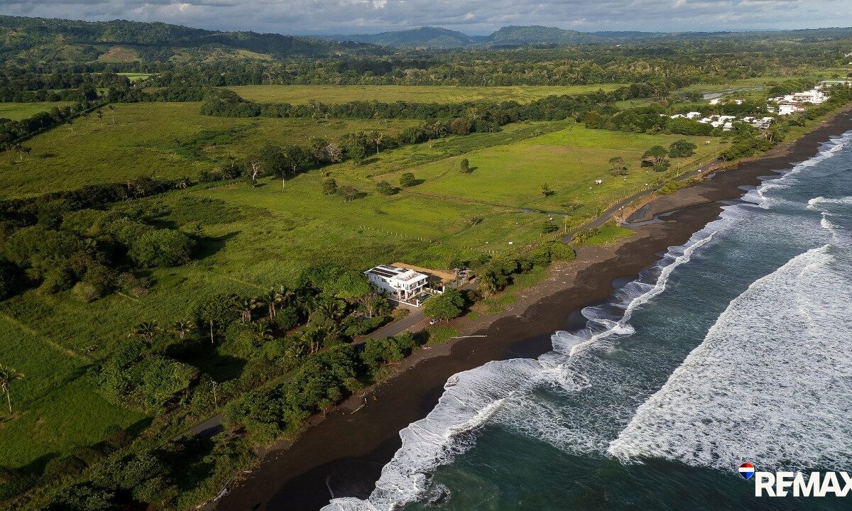 Homes for sale in Hermosa Beach Costa Rica