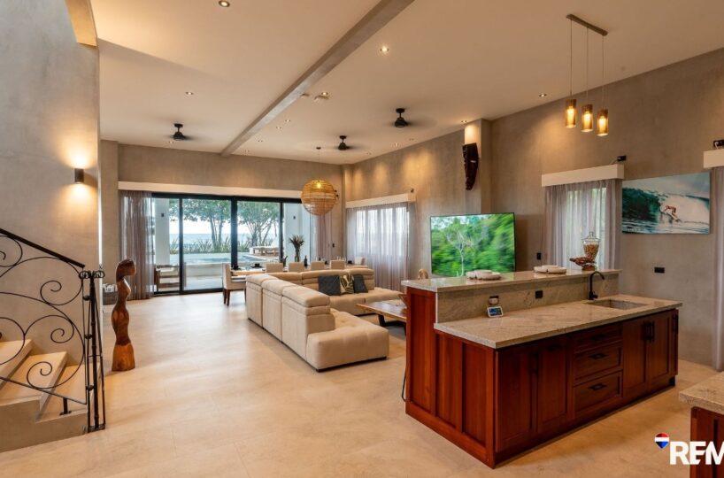 Homes for sale in Hermosa Beach Costa Rica