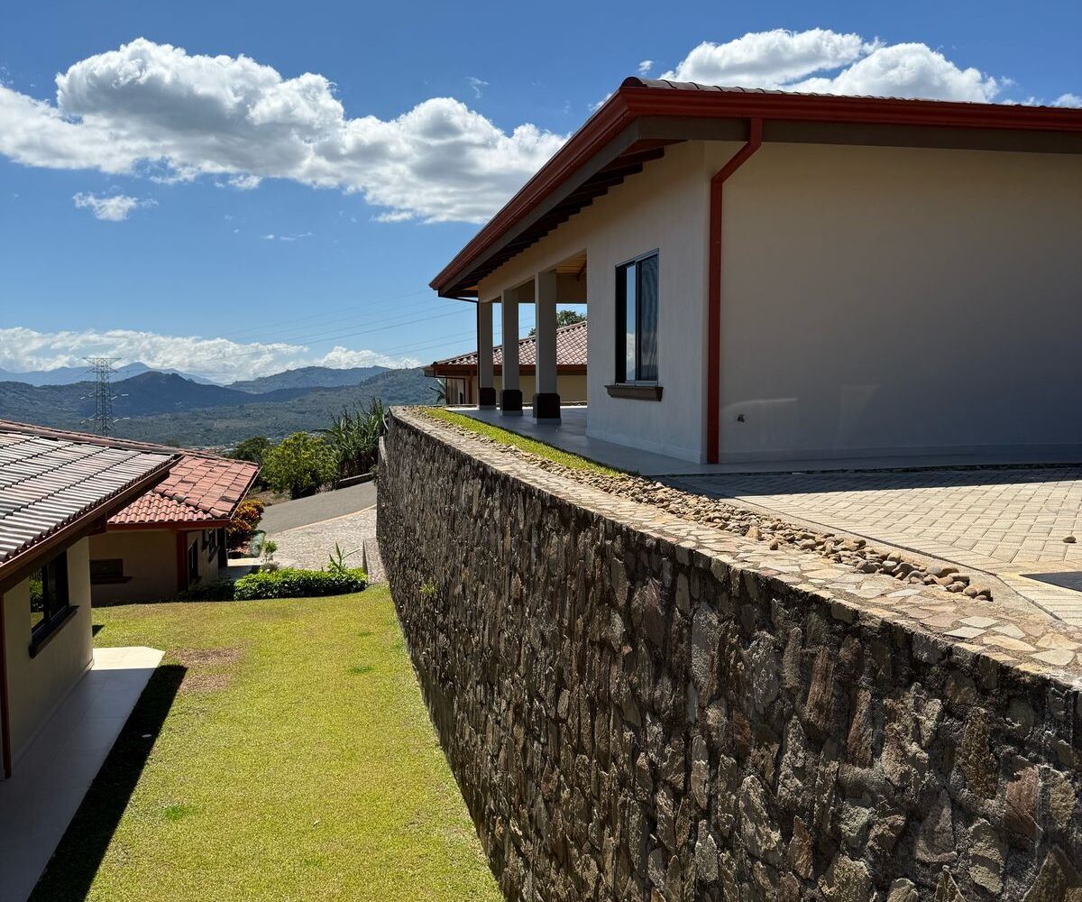 Homes for sale Costa Rica