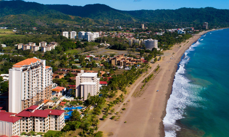 Hotel-Crocs-Jaco-Beach - Costa Rica Real Estate