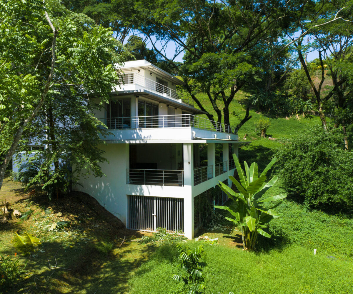 Homes for sale in Tarcoles Costa Rica