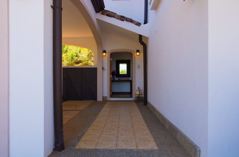 Homes for sale in Tarcoles Costa Rica