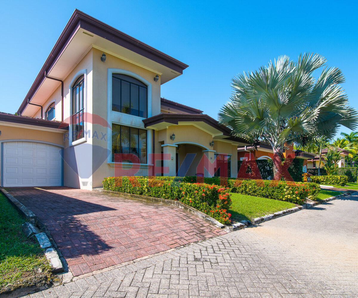 Homes for sale Costa Rica