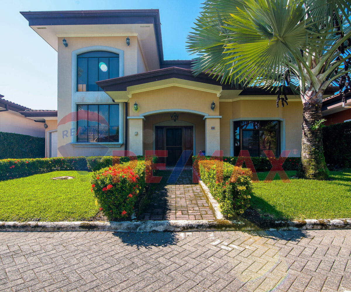 Homes for sale Costa Rica