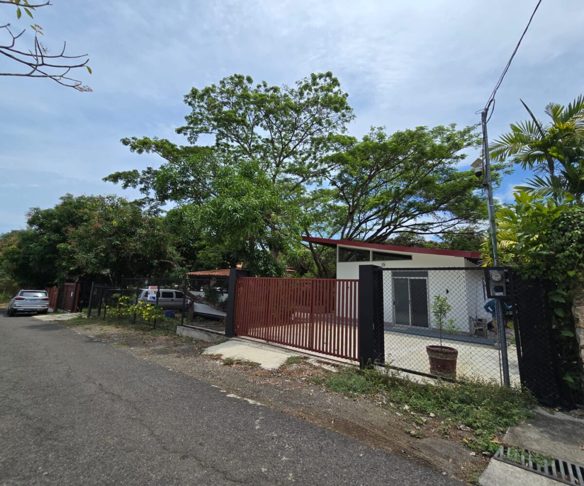 Homes for sale in EsterillosParrita Costa Rica